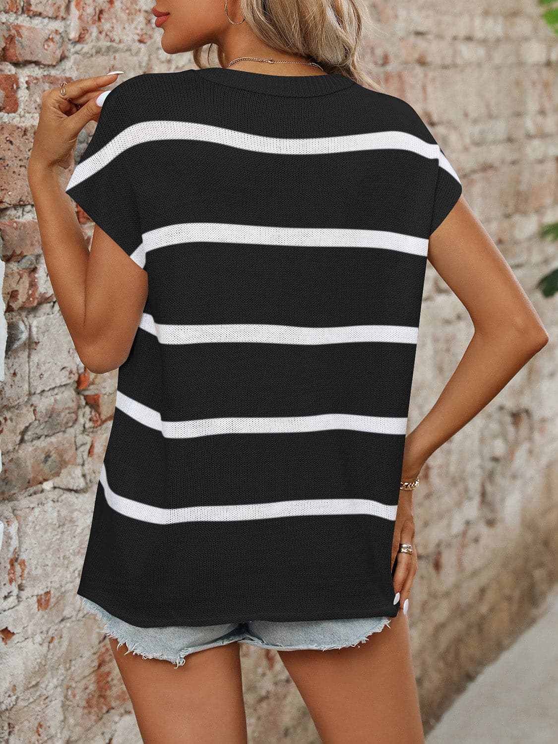 Chic striped knit top - round neck, short sleeves - Love Salve